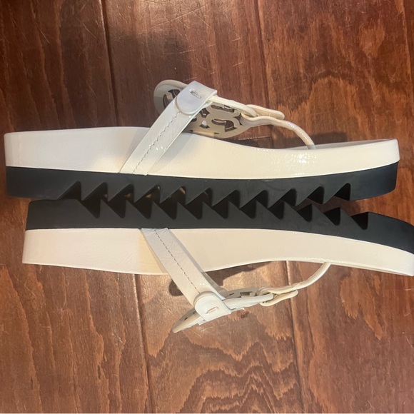 Tory Burch cloud lug new - Picture 6 of 8